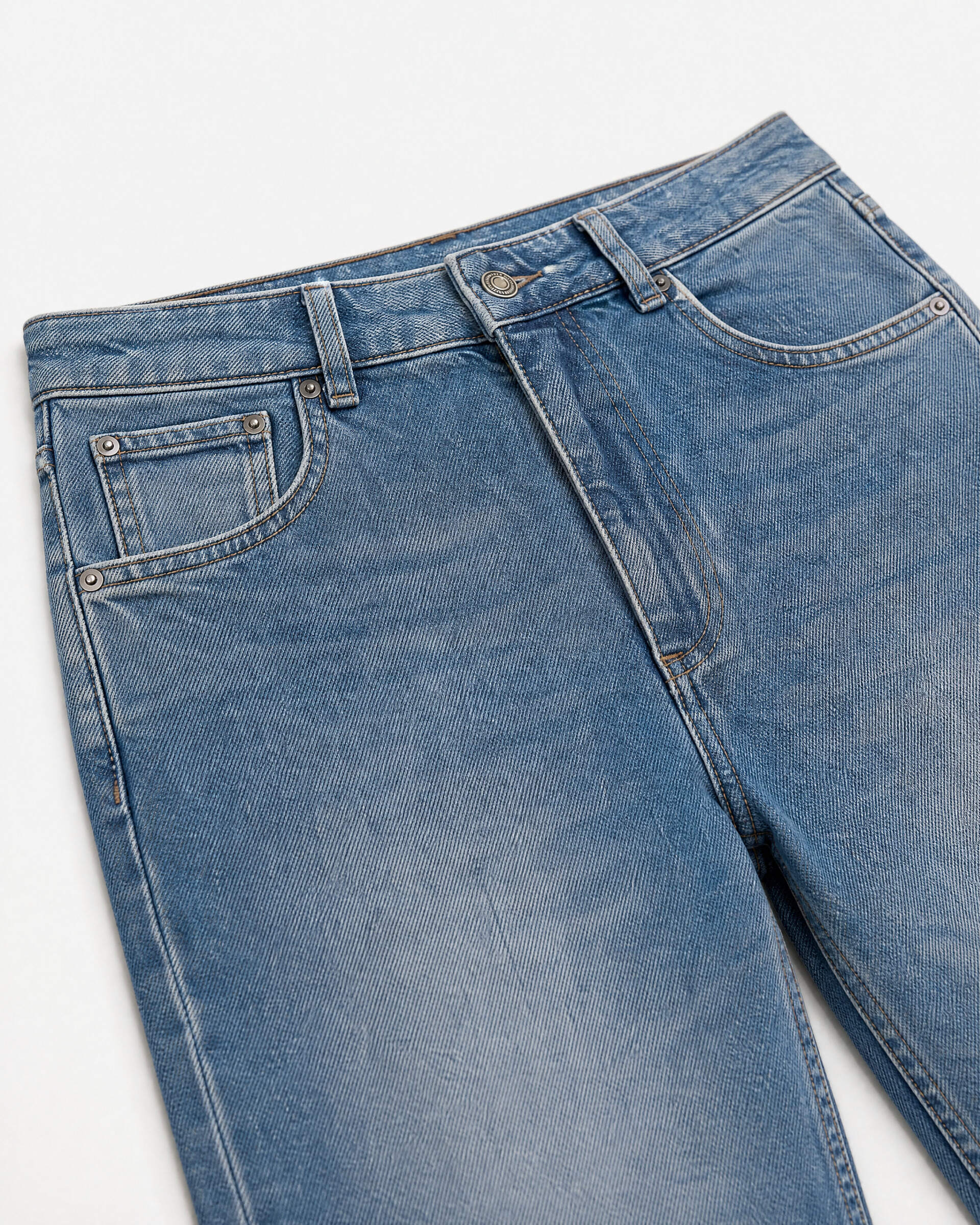 Blue slim-fit jeans