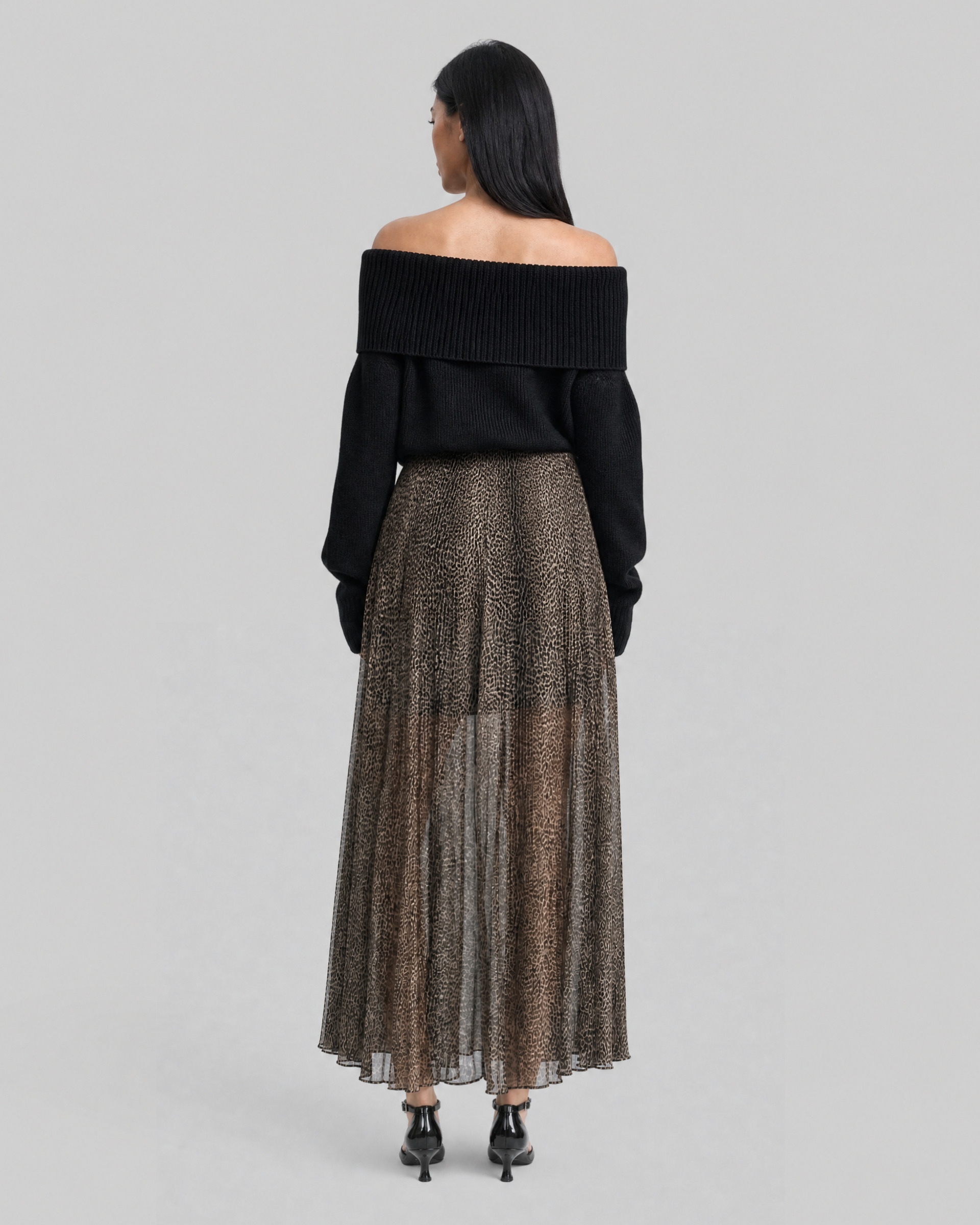 Off-the-shoulder merino wool sweater
