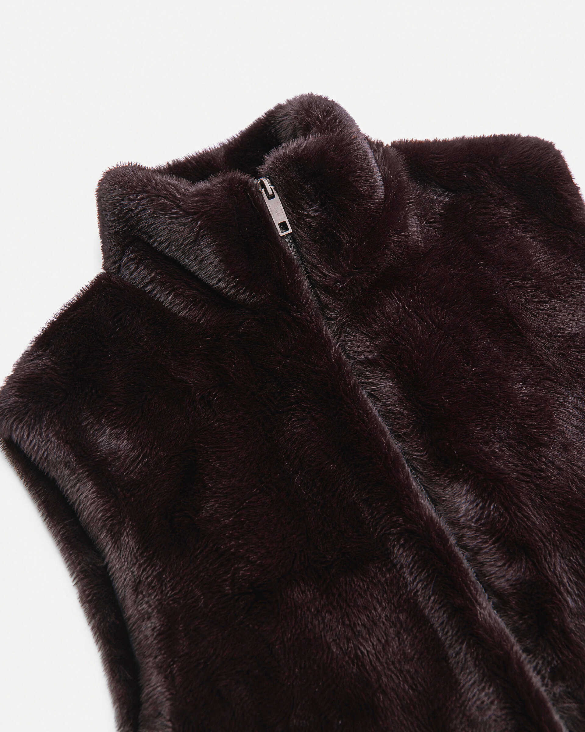Burgundy faux fur sleeveless jacket