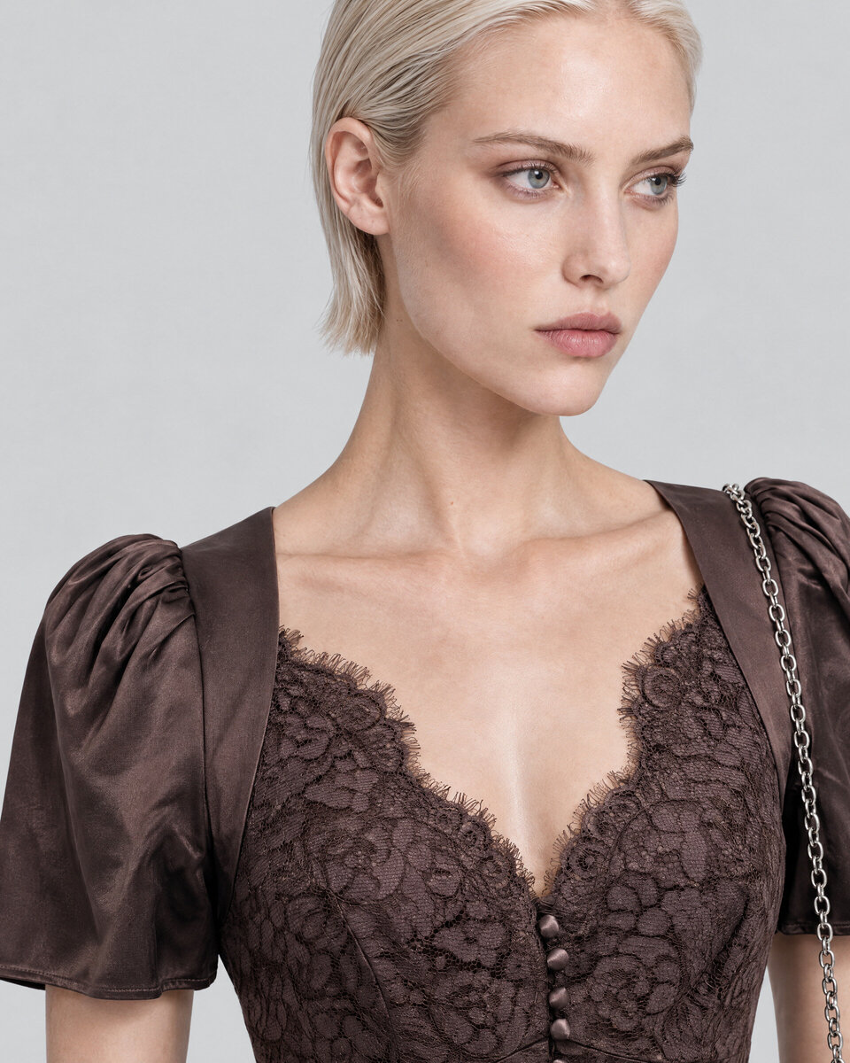 Long dress with brown lace