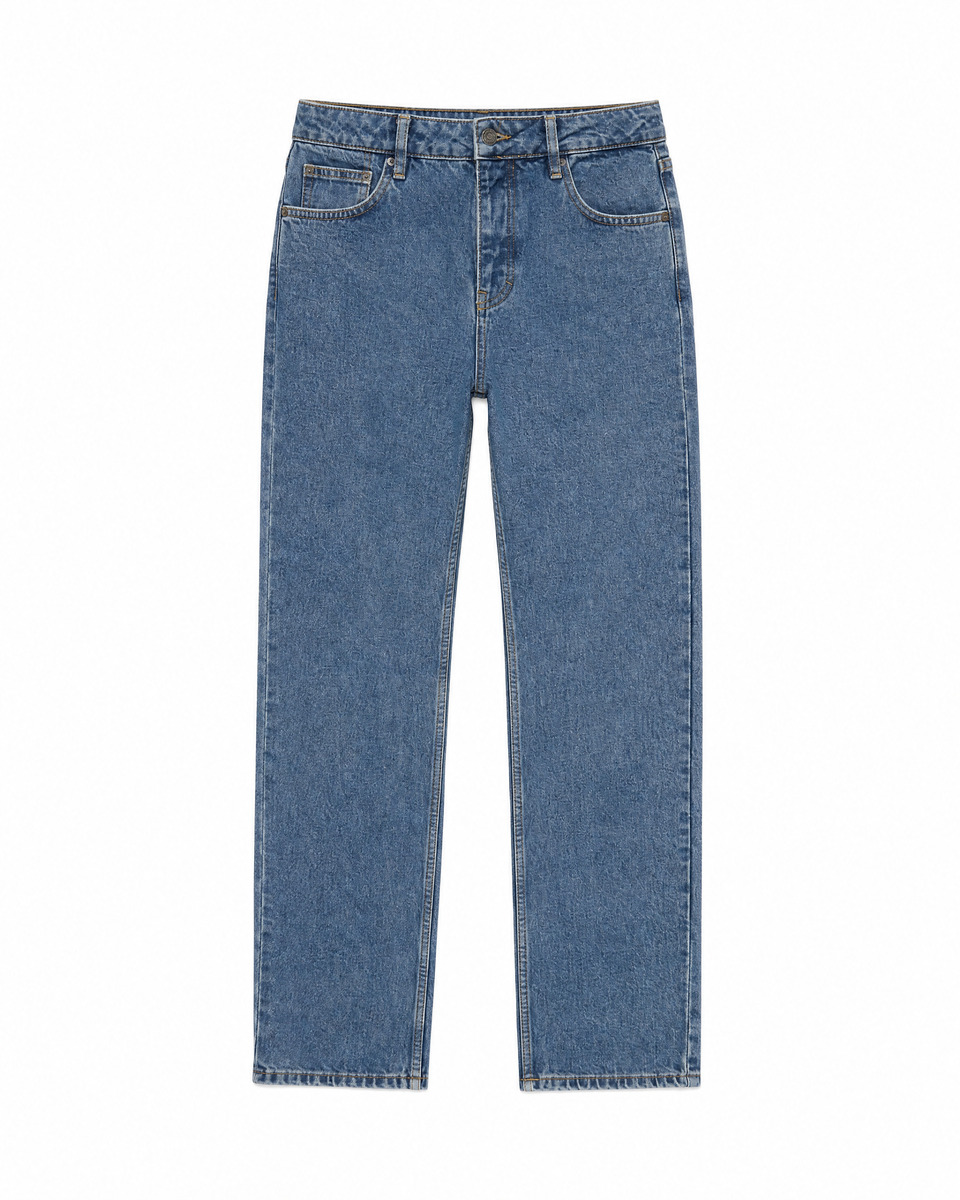 Straight-leg jeans in medium blue wash