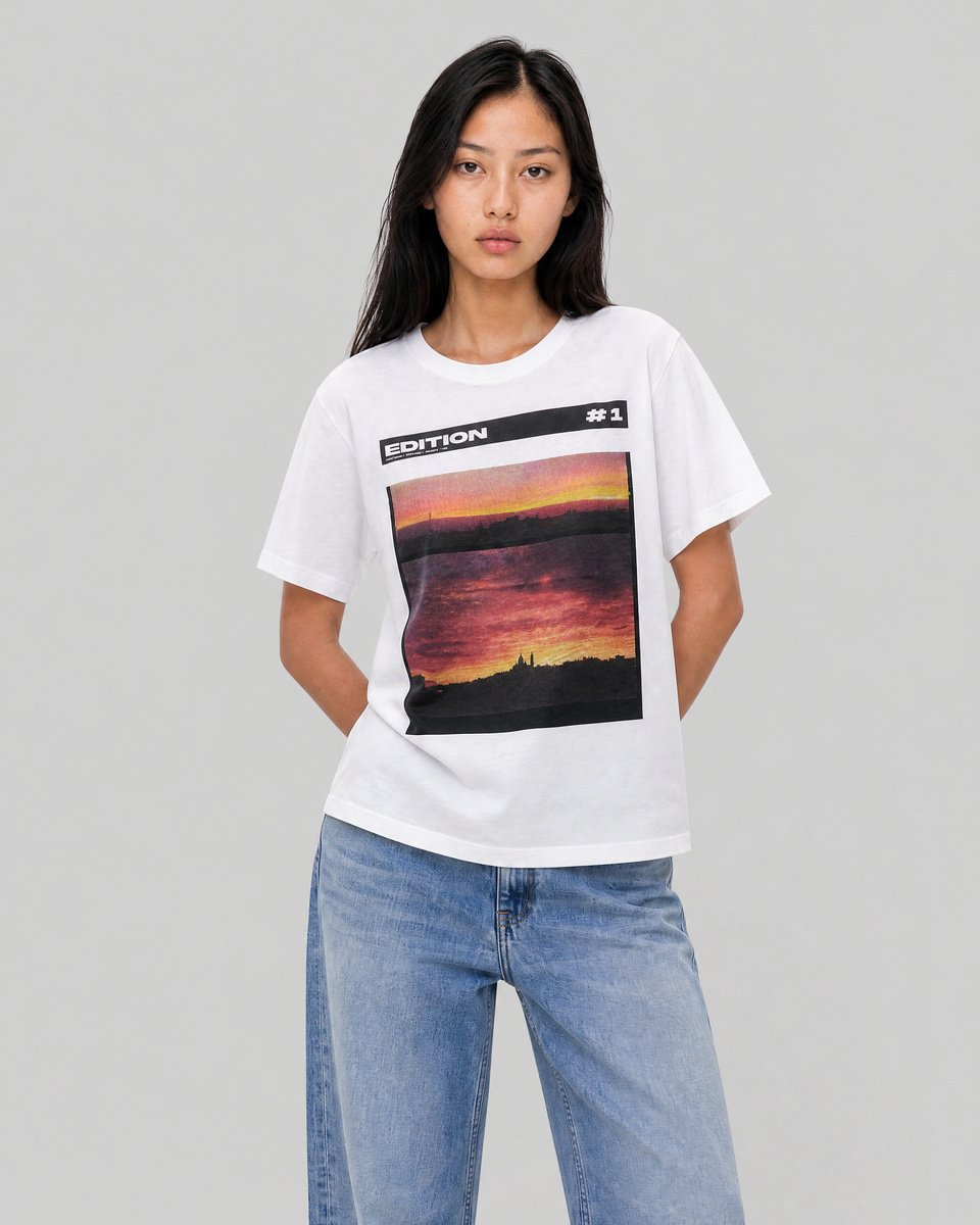 Unisex T-shirt with white screen print