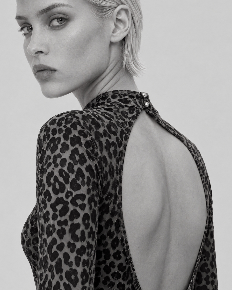Black leopard-print bodysuit