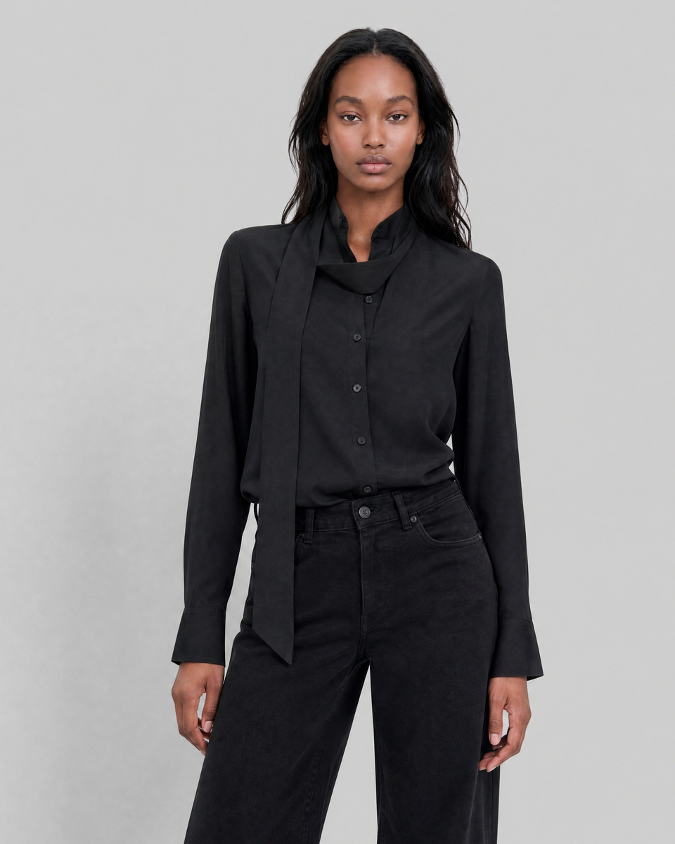 Shirt with a black cravat