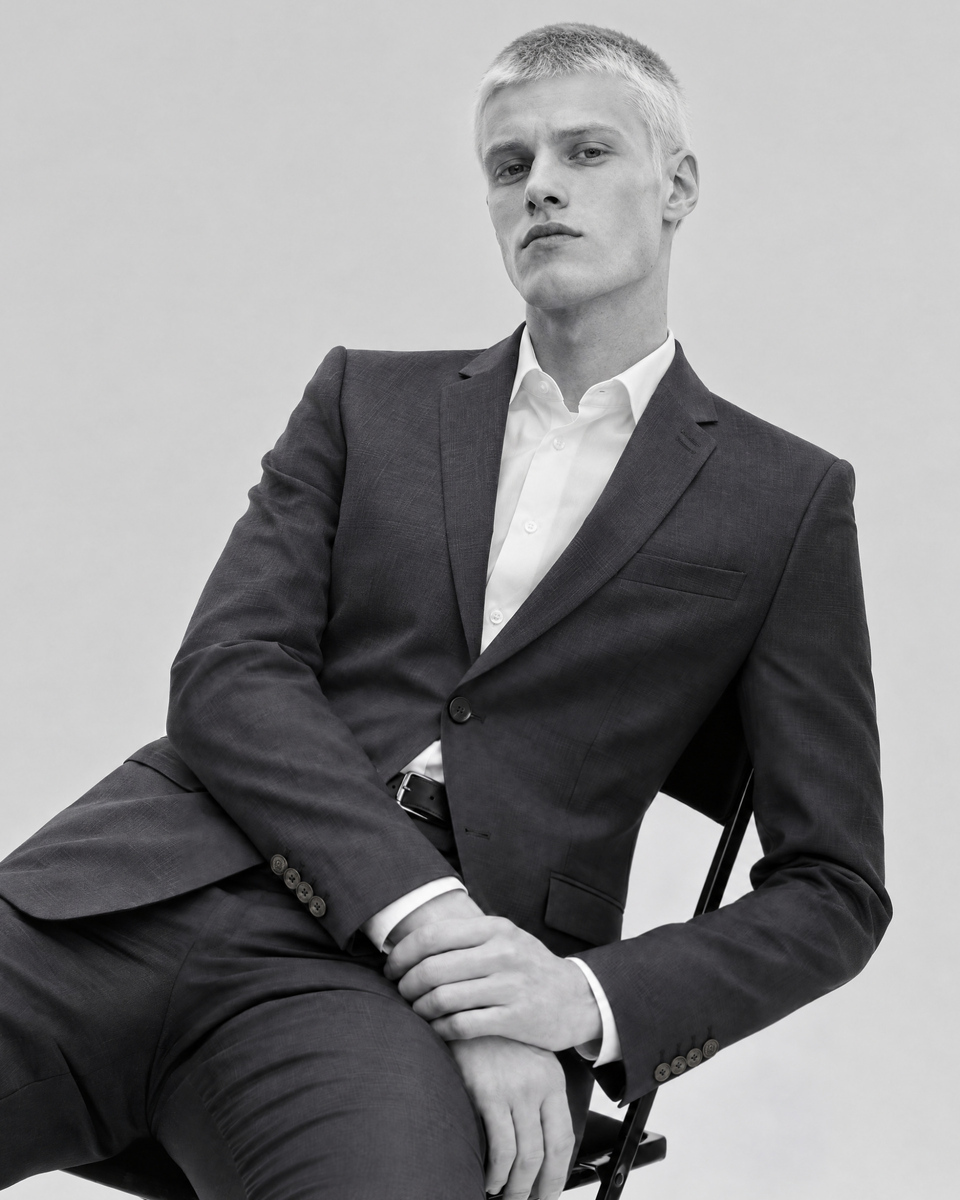 Fitted navy wool tartan suit jacket