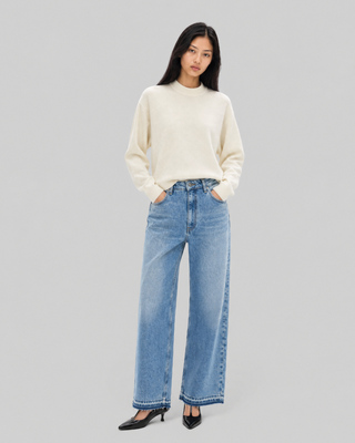 Ecru wool and cashmere sweater