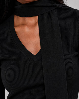 Gray Merino Wool Sweater with a Lavalli&egrave;re Collar