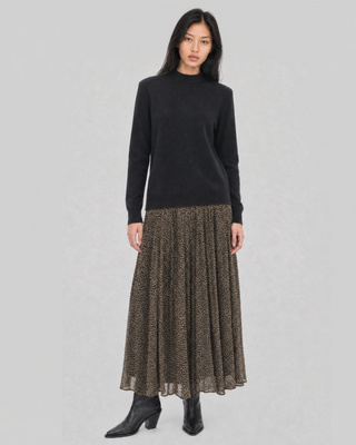 Black wool and cashmere sweater