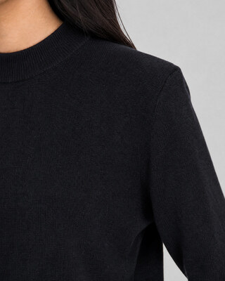 Black wool and cashmere sweater