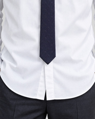 White dress shirt