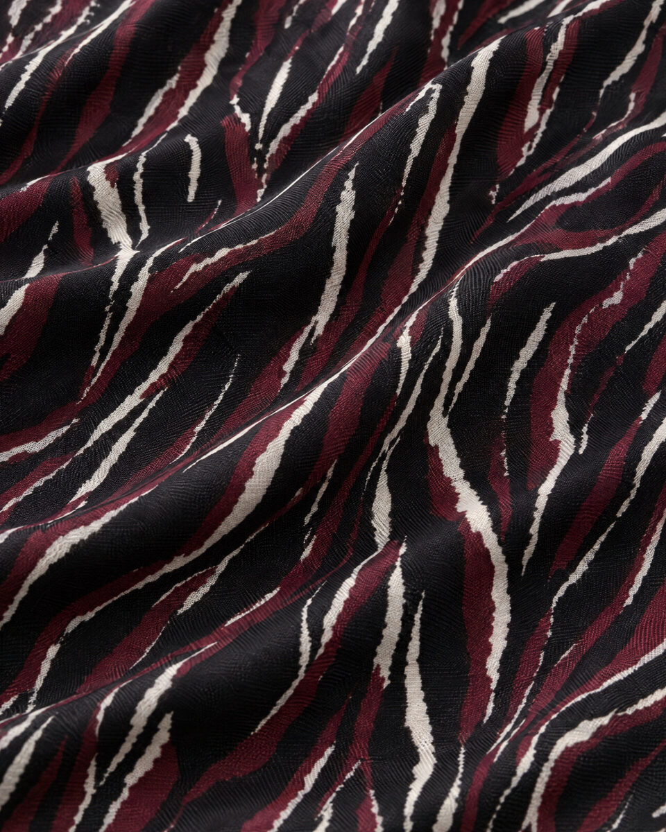 Black silk-viscose blend scarf