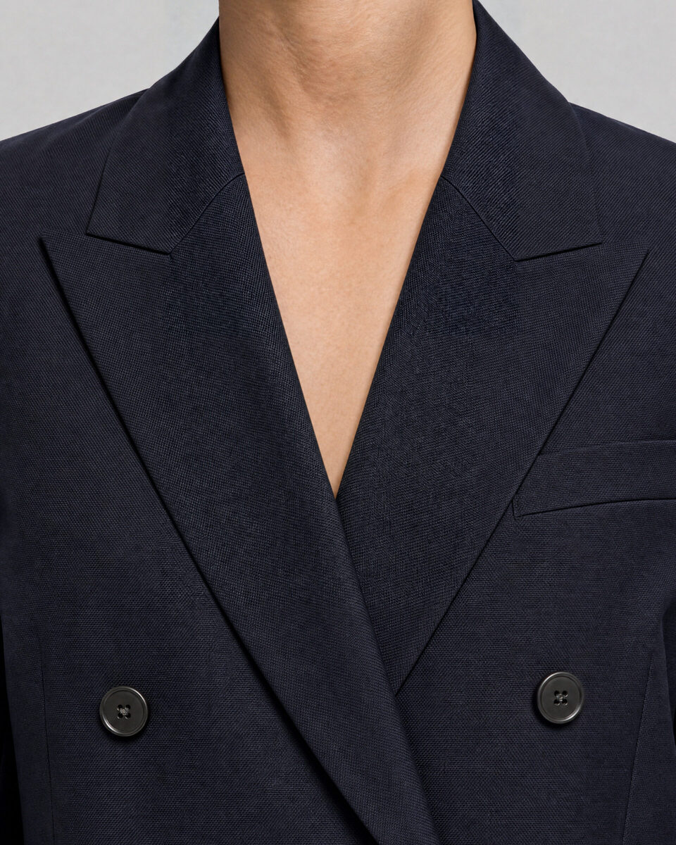 Straight-cut navy wool blazer