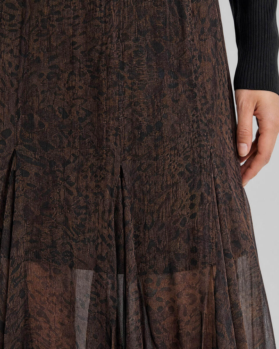 Long leopard-print skirt