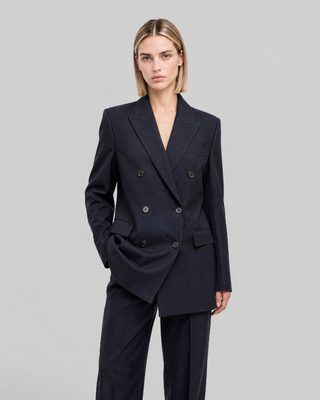 Straight-cut navy wool blazer