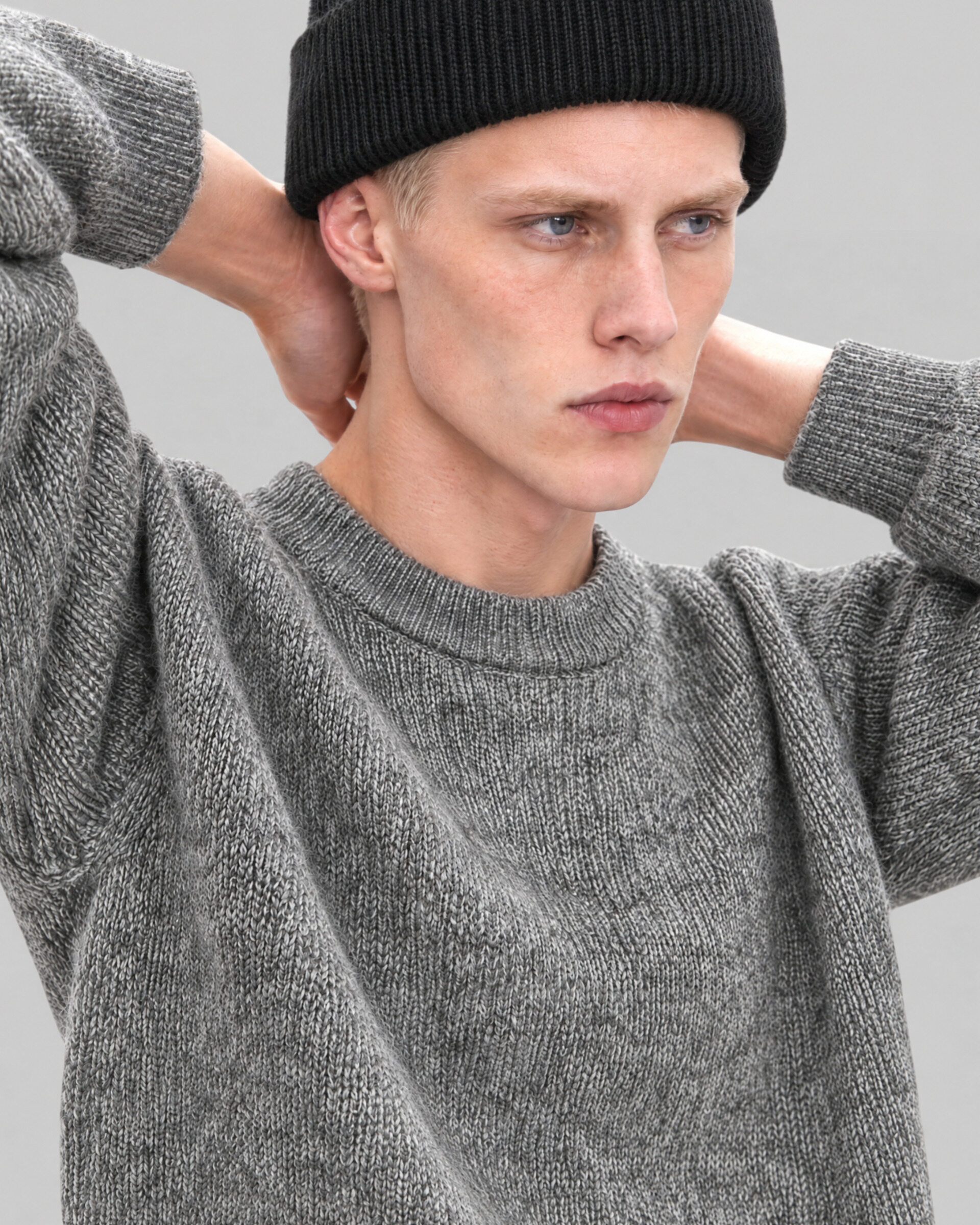 Black wool and yak hat