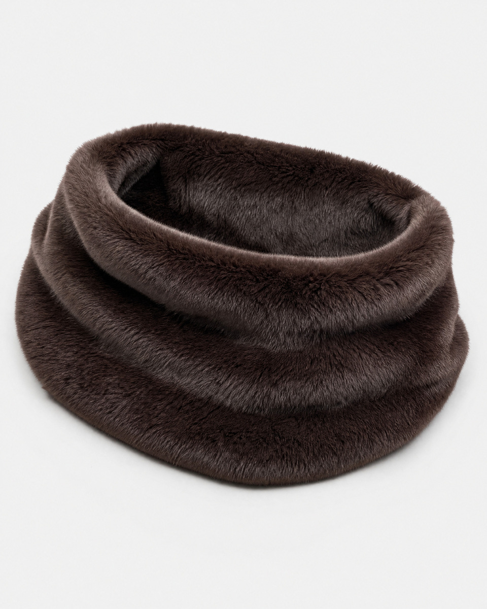 Burgundy faux fur neck warmer