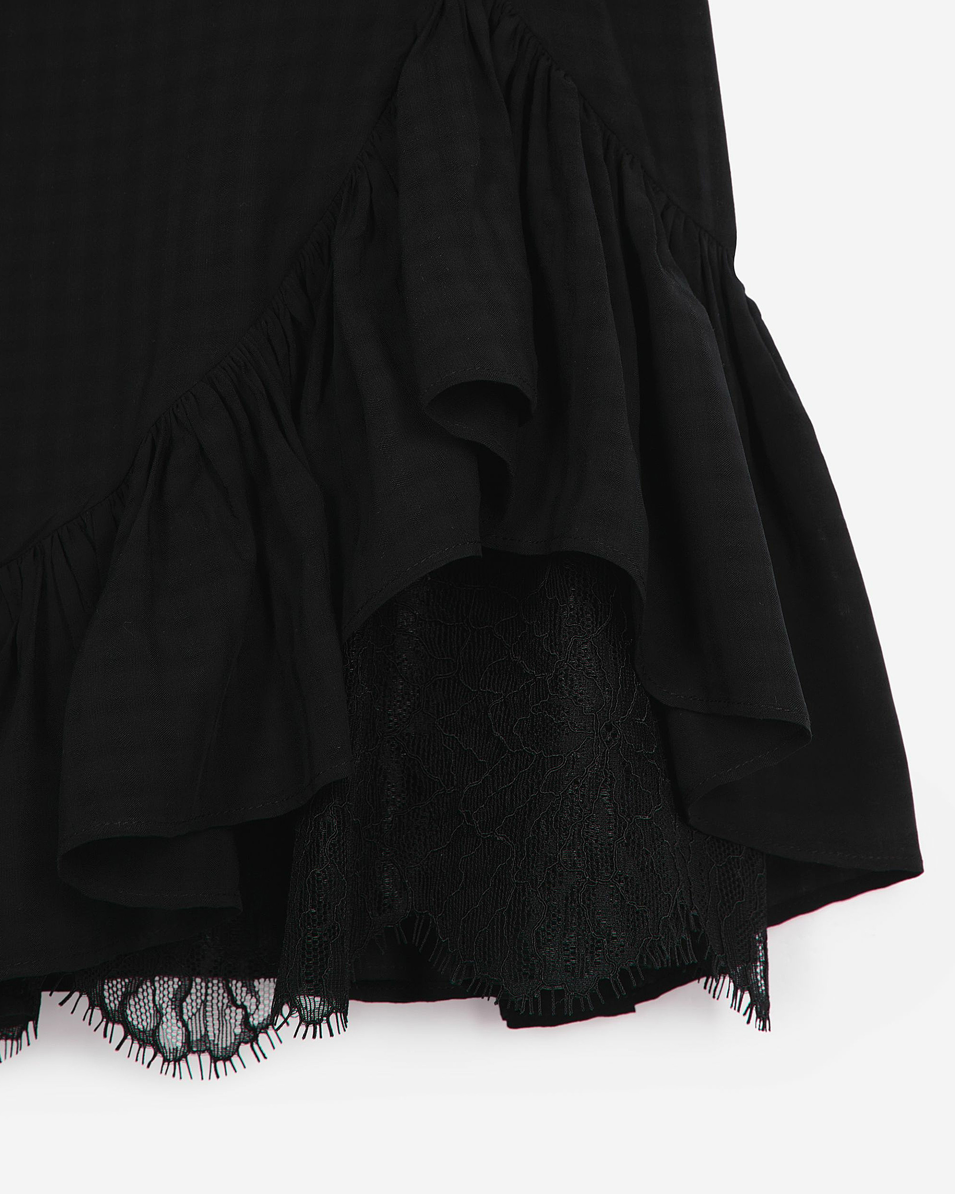 Short dress with black lace