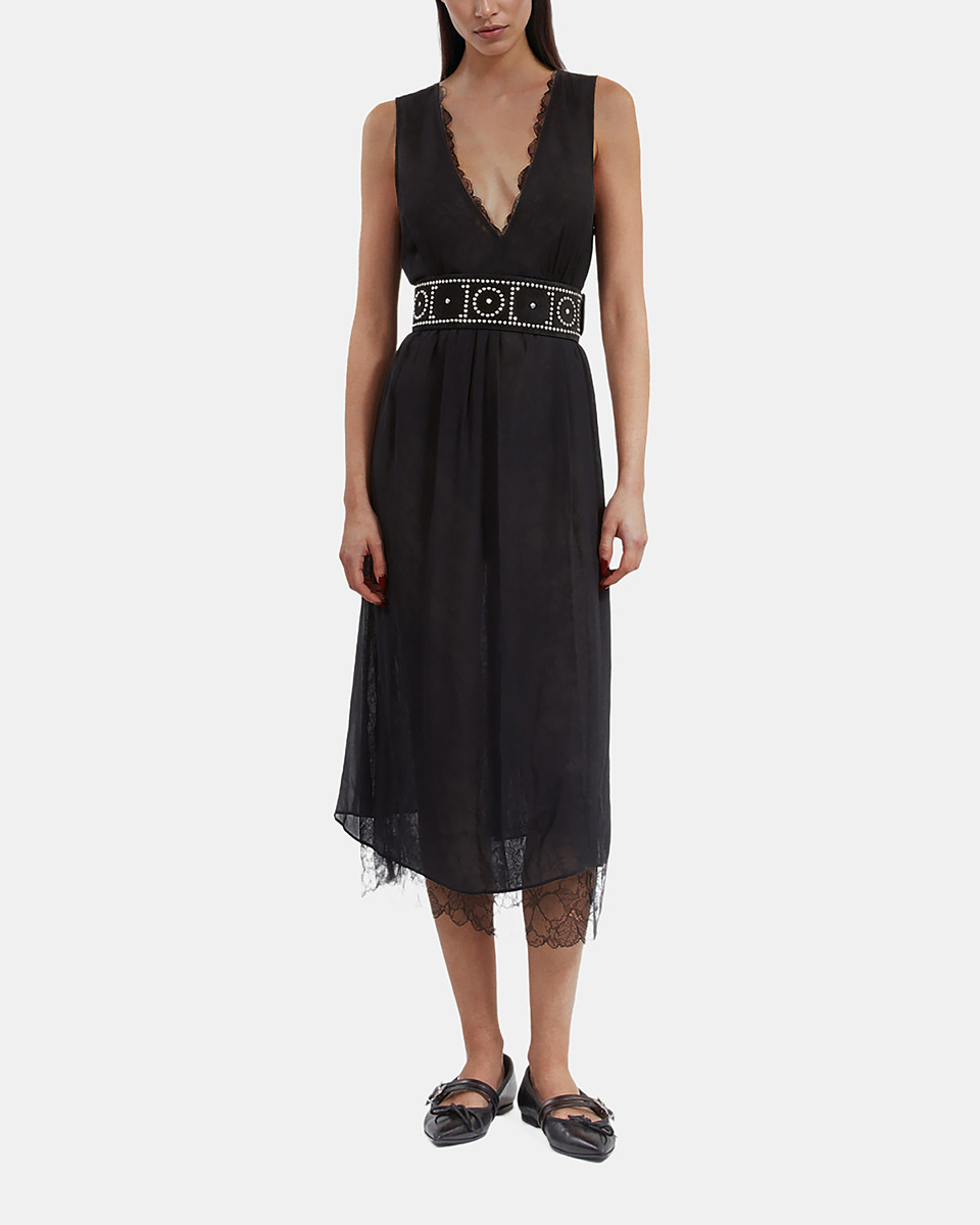 Long dress with black lace