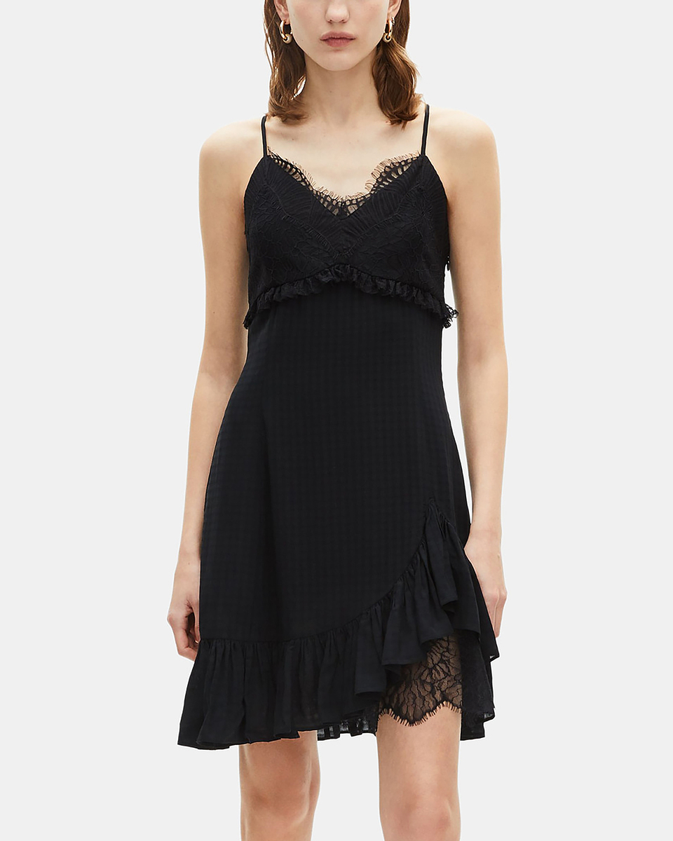 Short dress with black lace