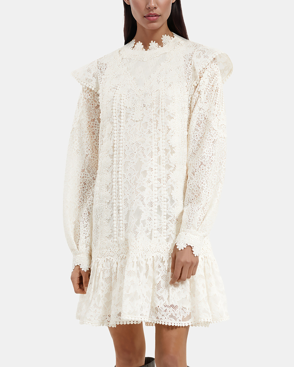 Short dress in ecru lace