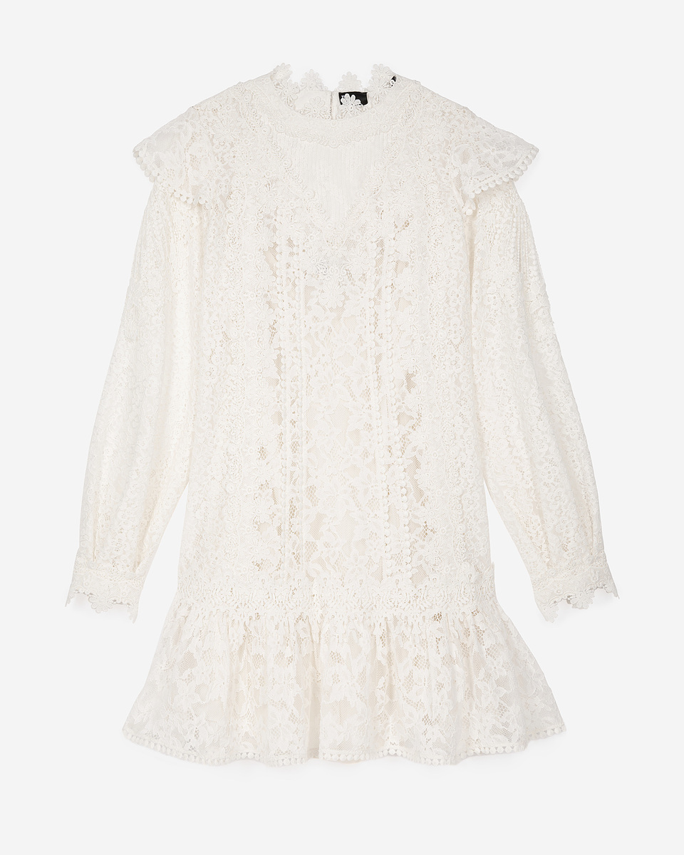 Short dress in ecru lace