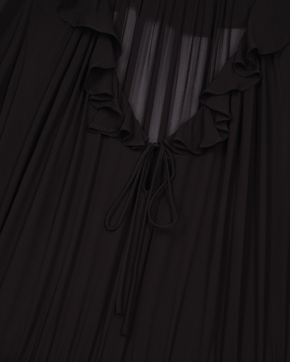 Short black dress with ruffles