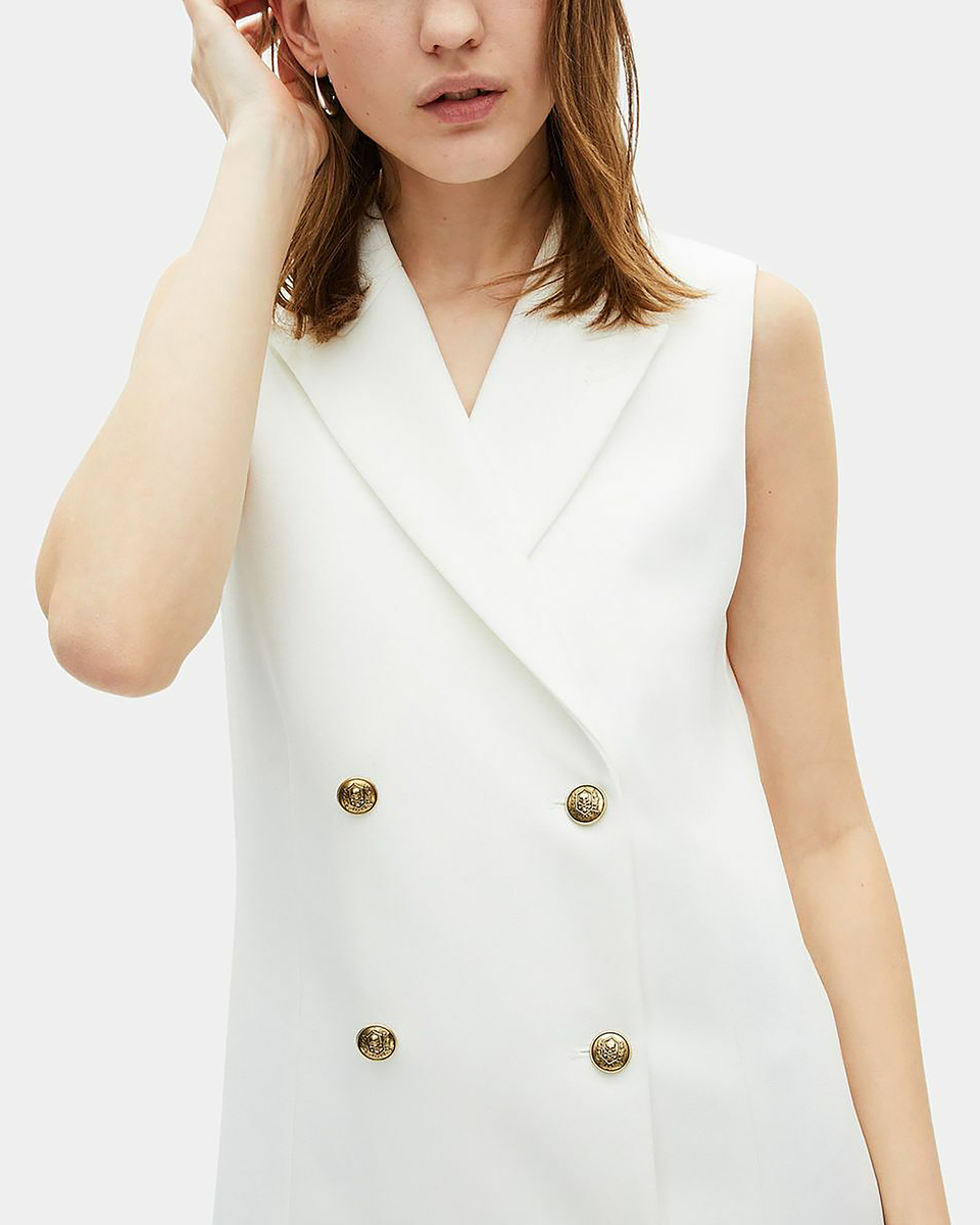 Short tailored ecru dress