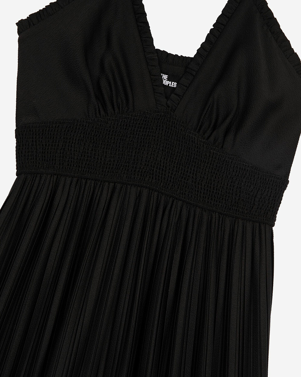 Long black dress
