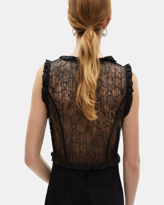 Long dress with black lace