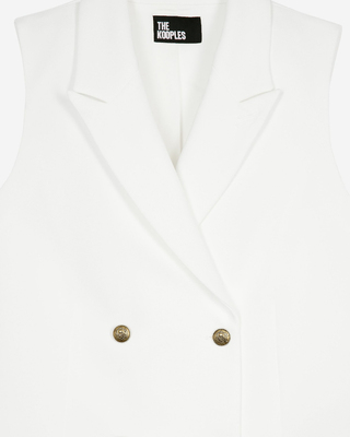 Short tailored ecru dress