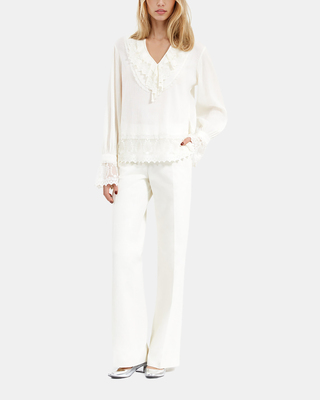 Blouse with ecru guipure
