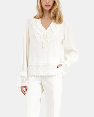 Blouse with ecru guipure