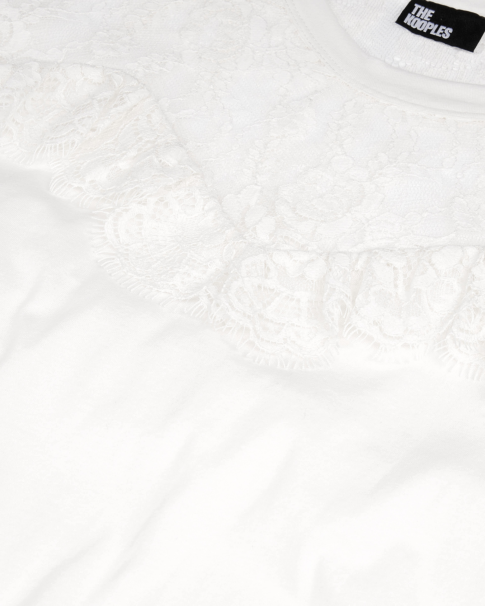 T-shirt with black ecru lace