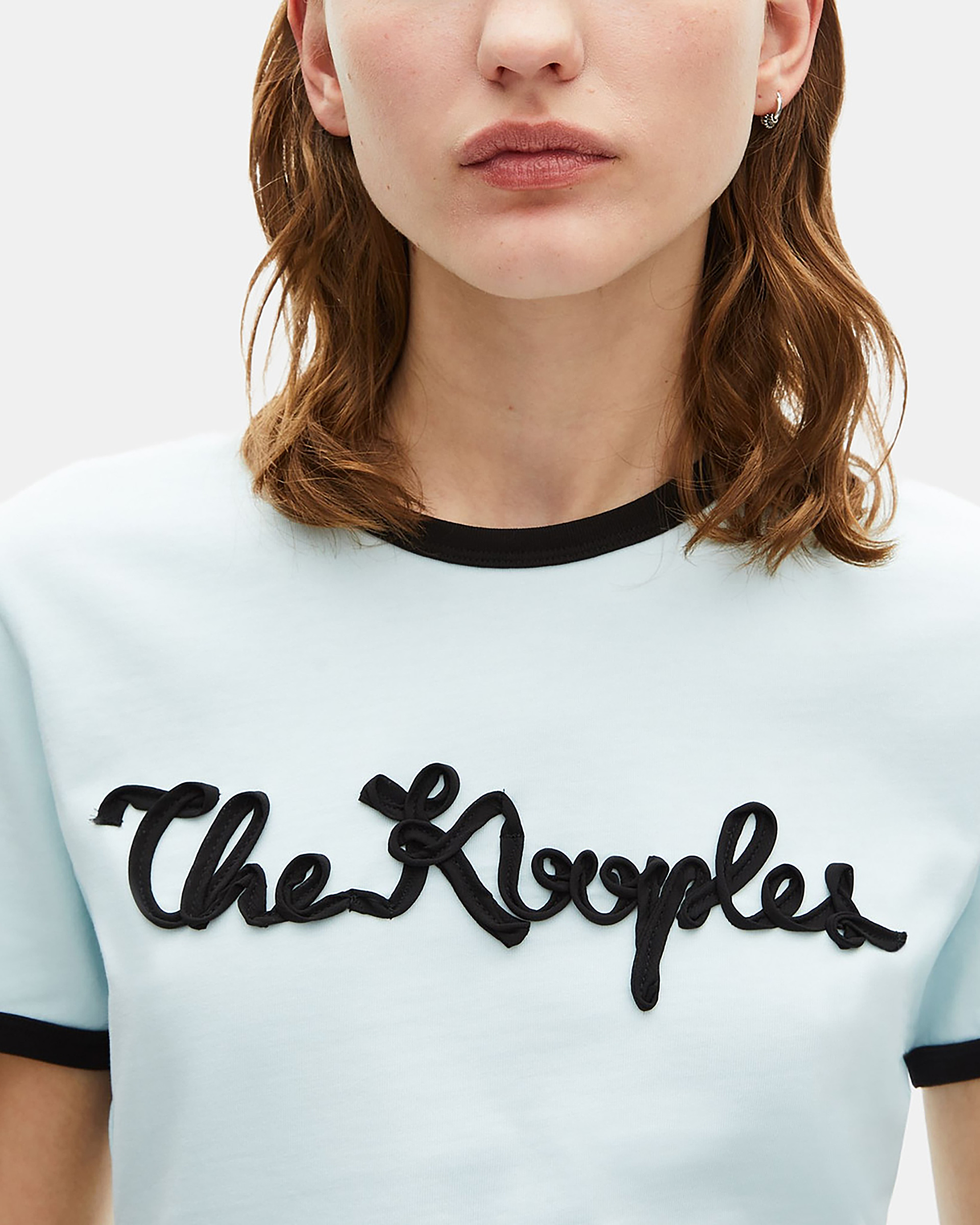 Light blue ribbon embroidery T-shirt