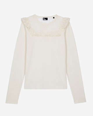 White long-sleeved lace t-shirt