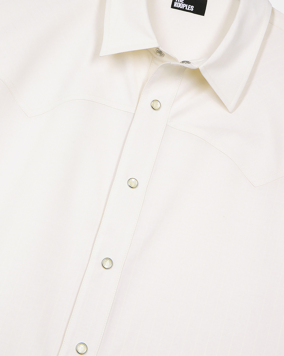 White short-sleeved shirt