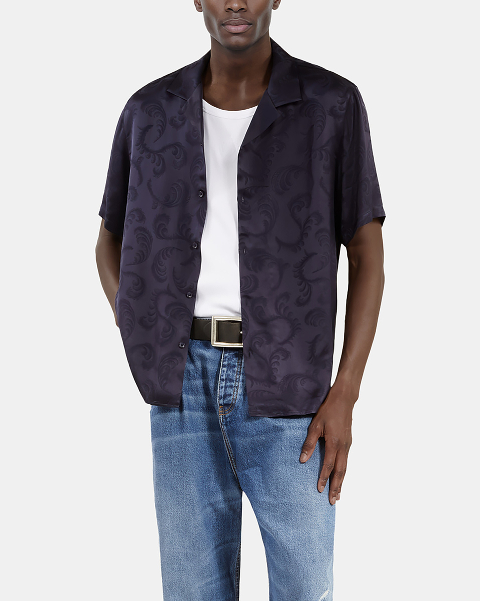 Navy short-sleeve shirt