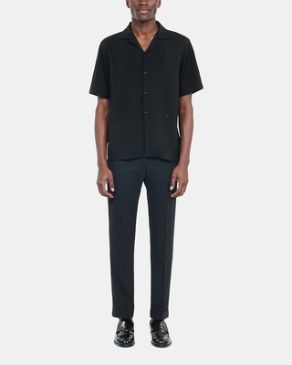 Black short-sleeved shirt