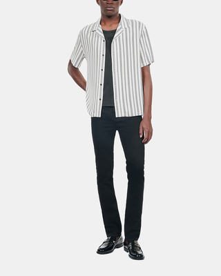 Short-sleeved printed shirt