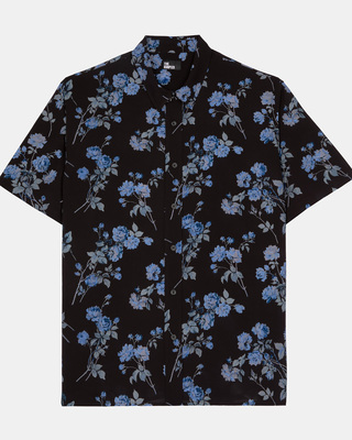 Black floral print short-sleeved shirt