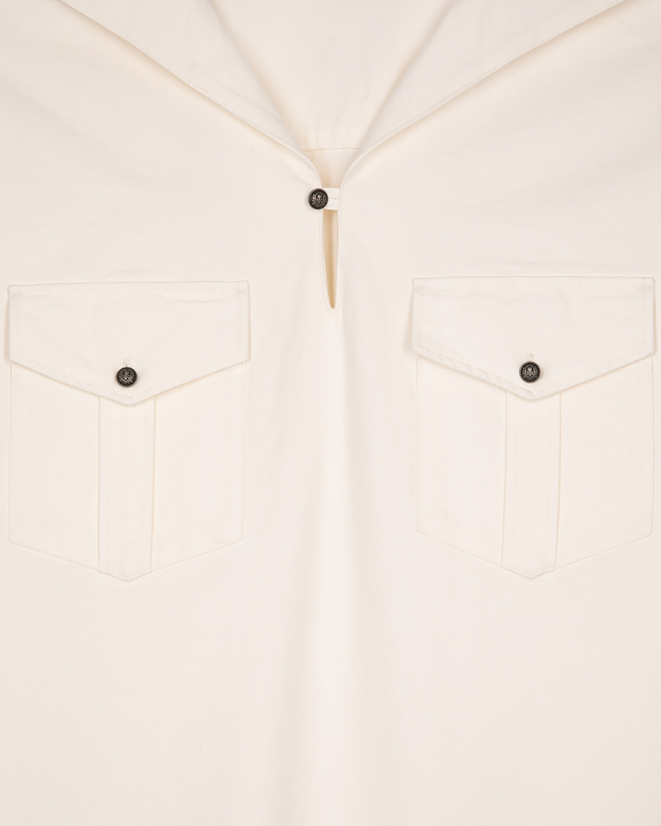 Ecru shirt with pea collar