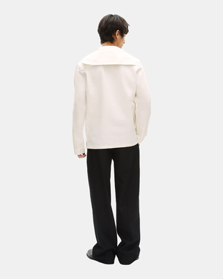 Ecru shirt with pea collar