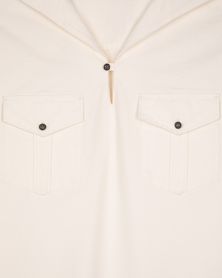 Ecru shirt with pea collar