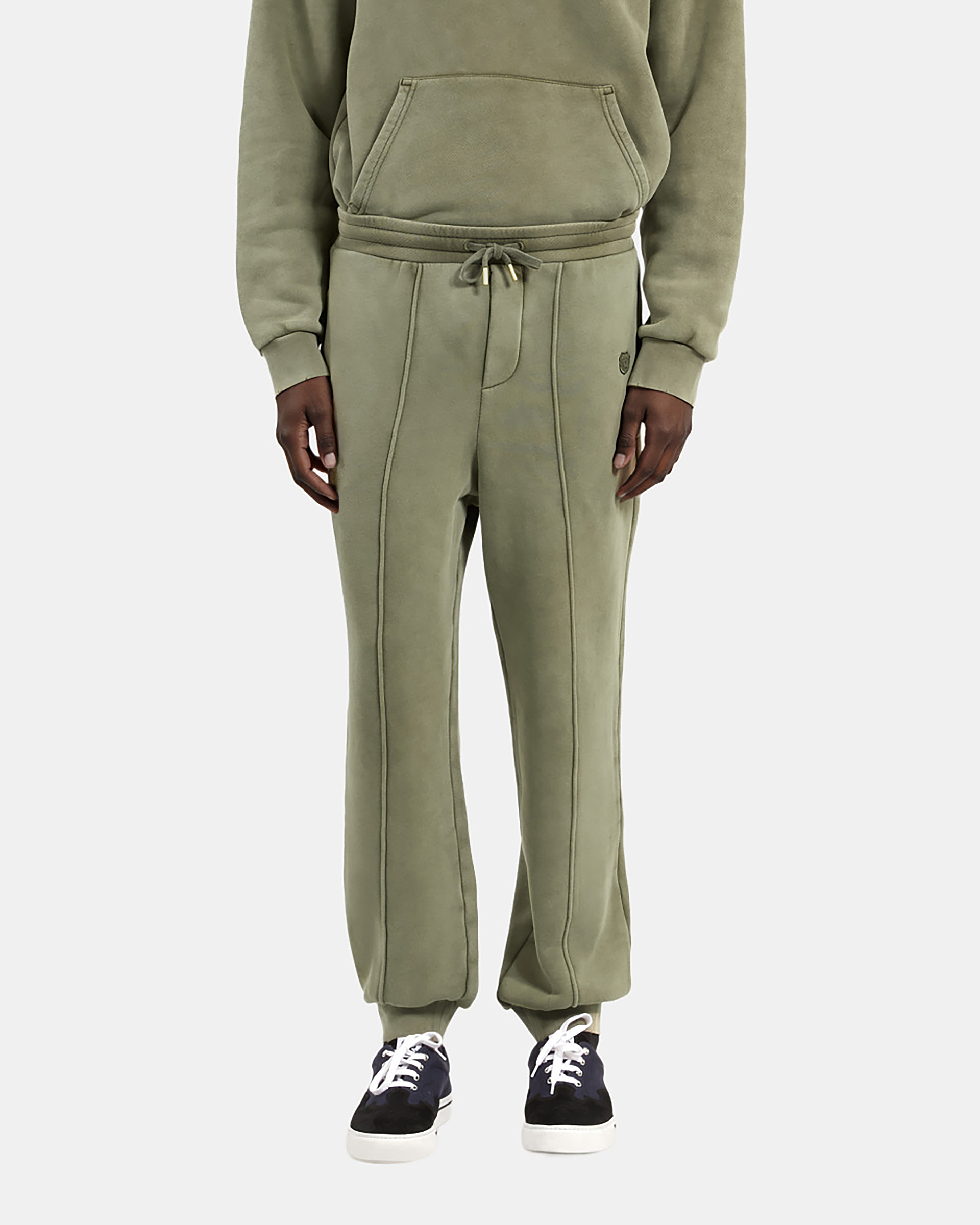Jogging suit with khaki crest