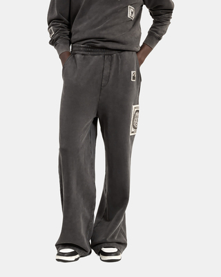 Straight jogging bottoms with black patches