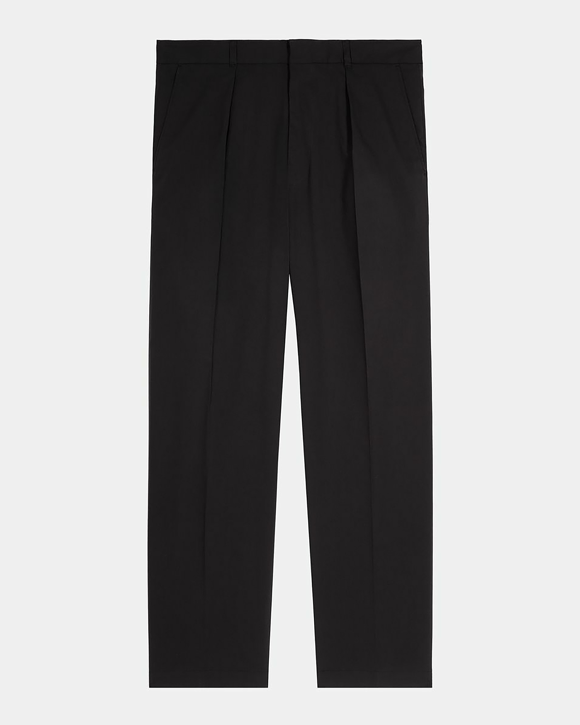 Black pegged pants