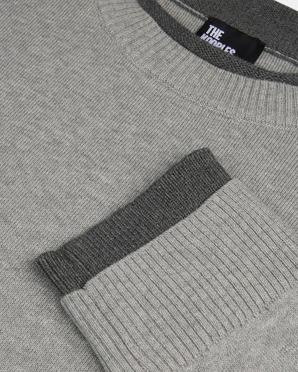 Gray sweater