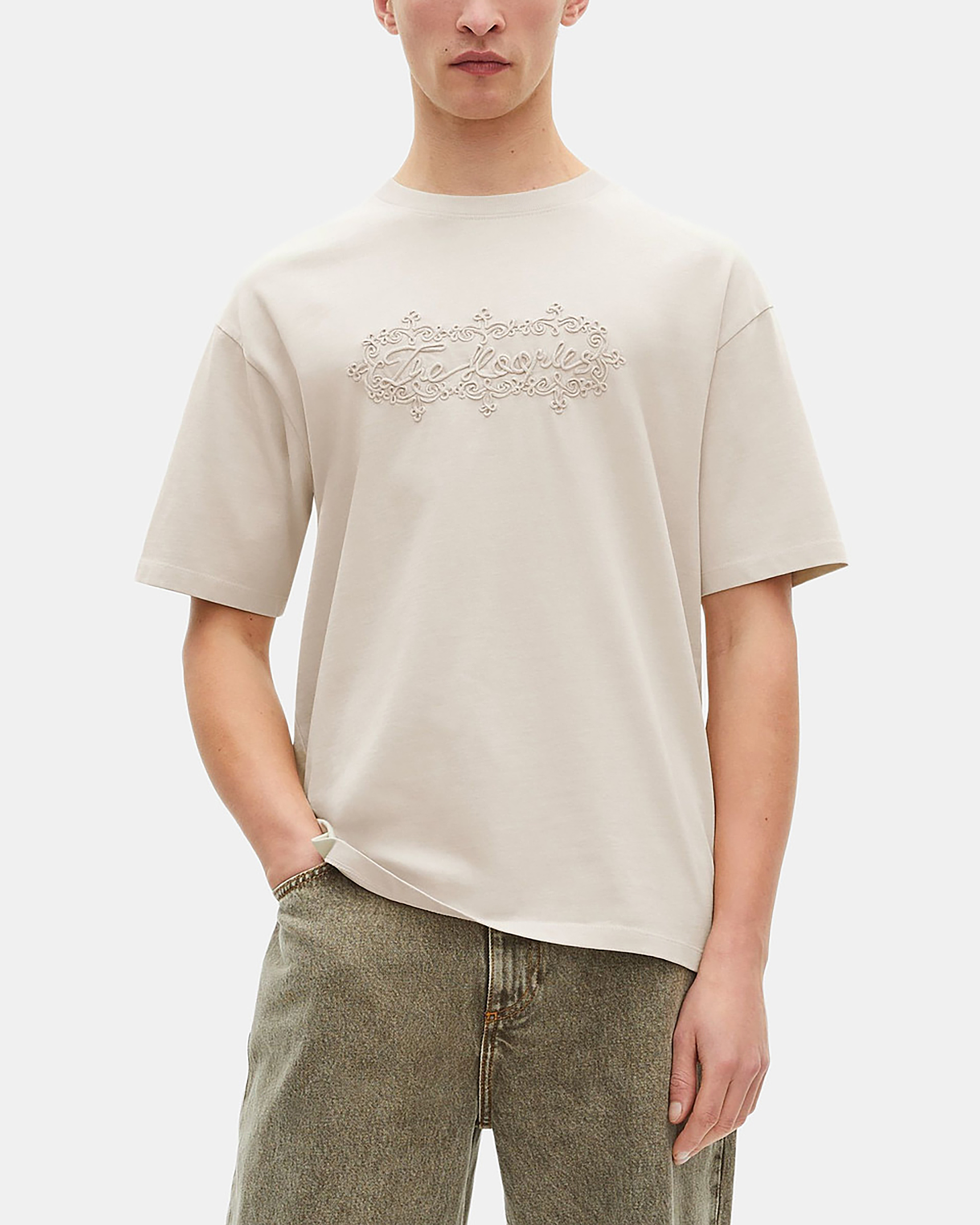 T-shirt with beige logo embroidery