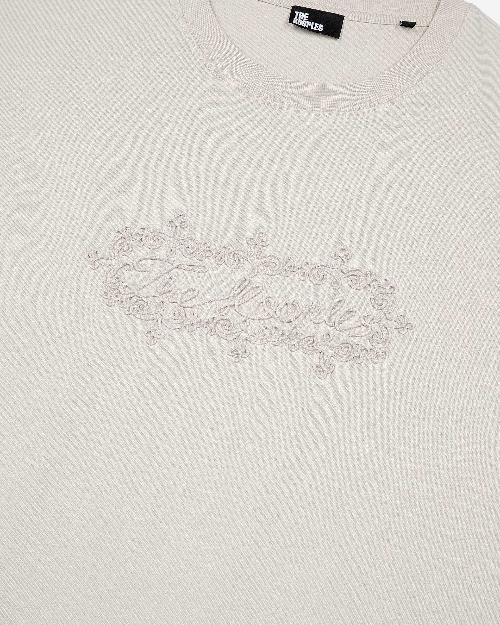 T-shirt with beige logo embroidery