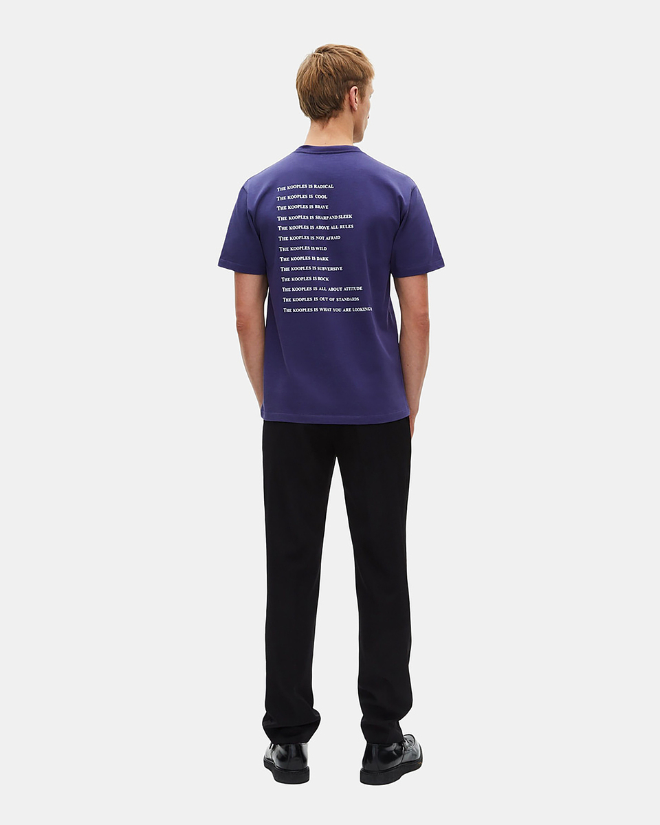 What is navy blue t-shirt